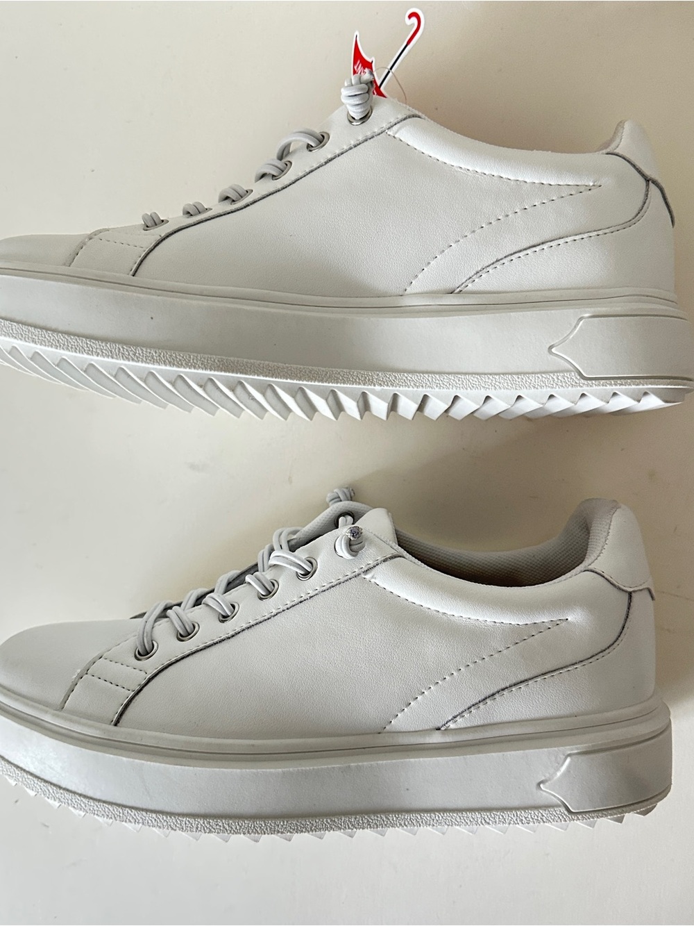 NEW Blondo Goose Waterproof White Low-Top Leather Women's Sneakers, Sz 7.5M - Picture 6 of 11